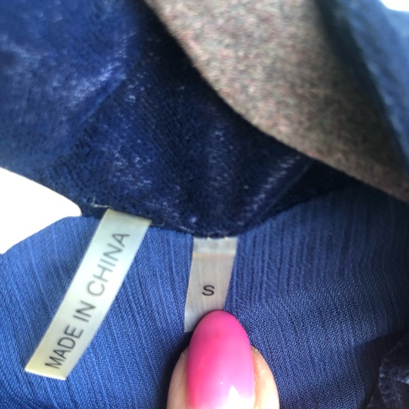 Soft Surrounding Velour Size Small Cover Up Royal Blue - Picture 3 of 9